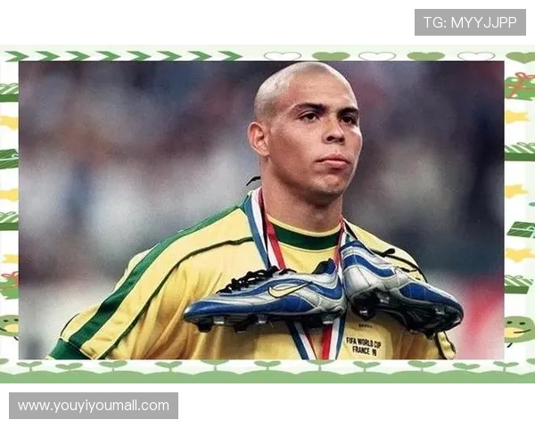 光头足球明星9号的传奇故事与赛场风采揭秘